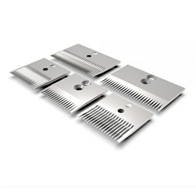 Renkaiden leikkausterä